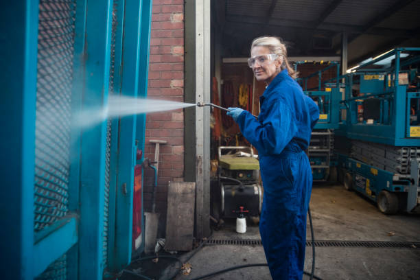Best Commercial Building Pressure Washing  in Leavenworth, WA