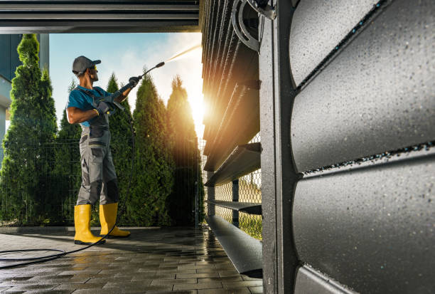 Best Commercial Pressure Washing  in Leavenworth, WA